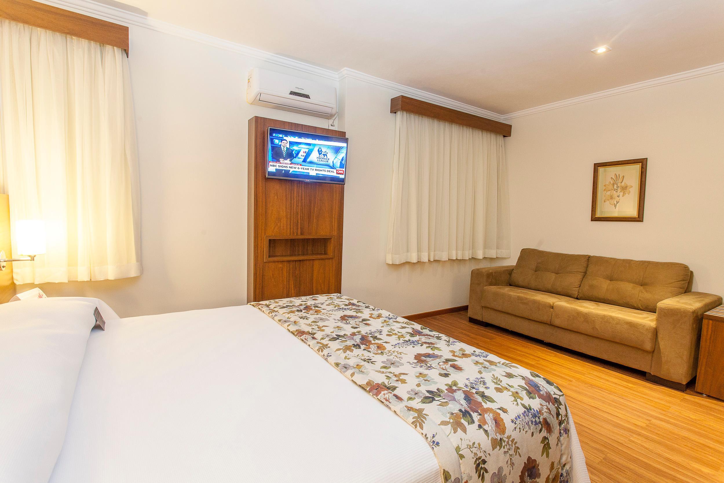 Sao Carlos Marklin Suites Extérieur photo