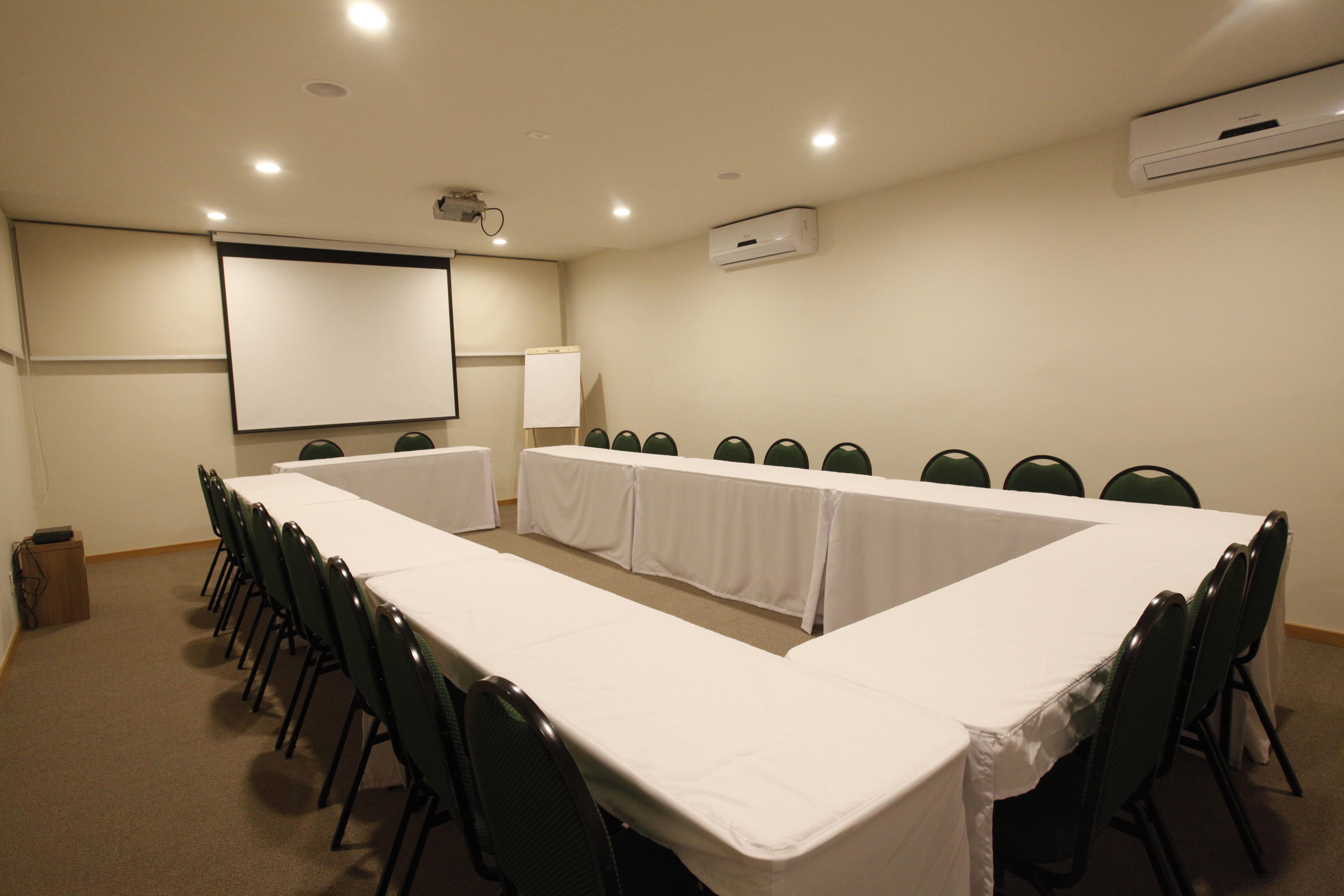 Sao Carlos Marklin Suites Extérieur photo