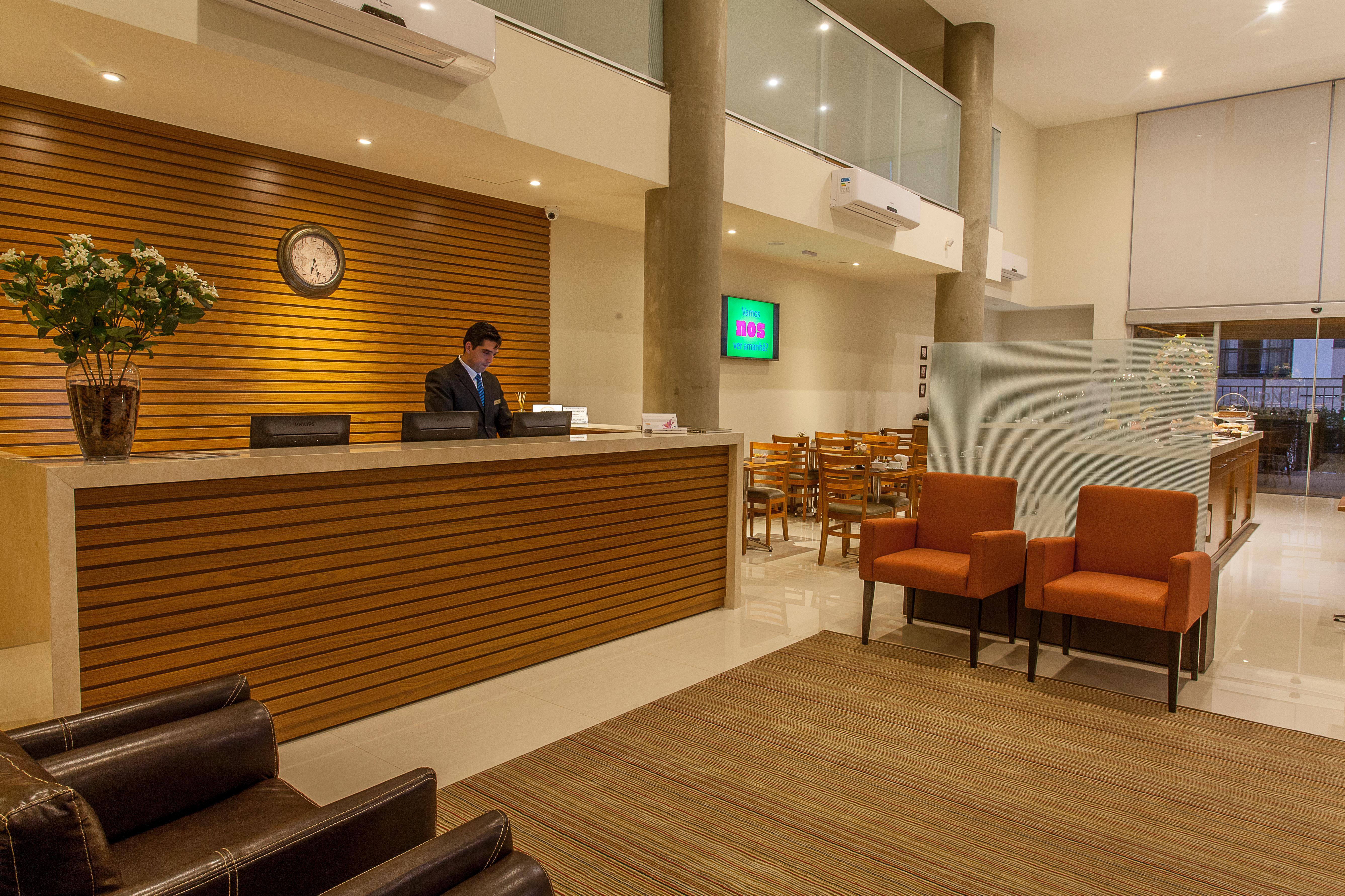 Sao Carlos Marklin Suites Extérieur photo